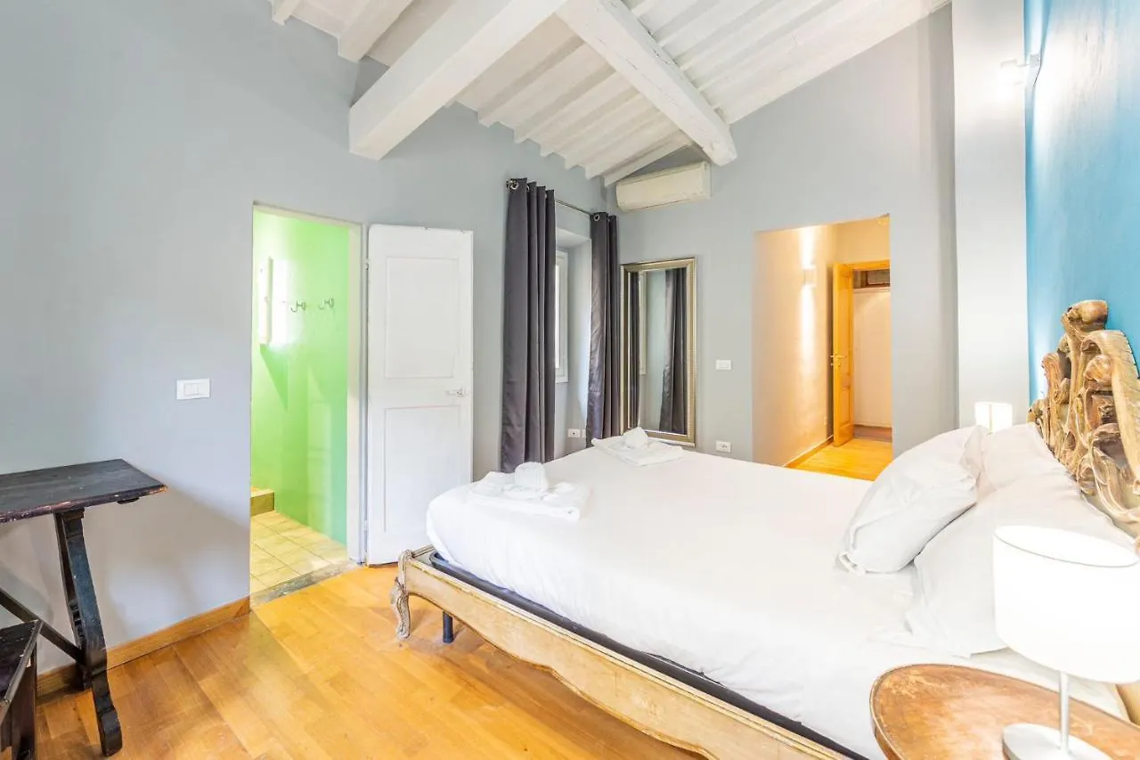 Santo Spirito Apartment Florence 0*,  Italy